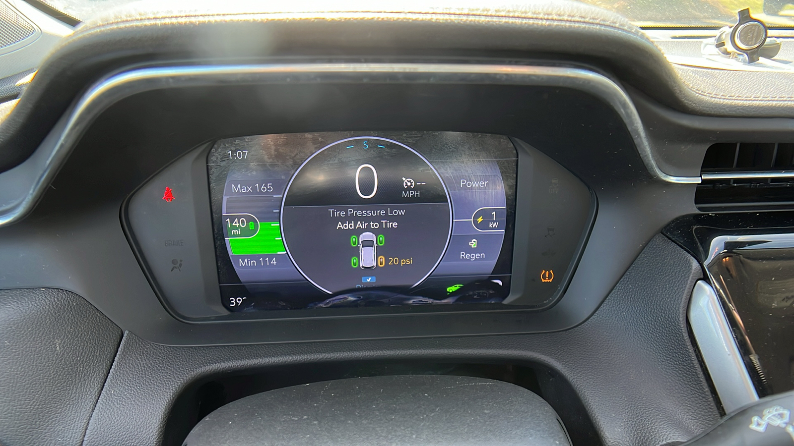 2023 Chevrolet Bolt EUV LT 23