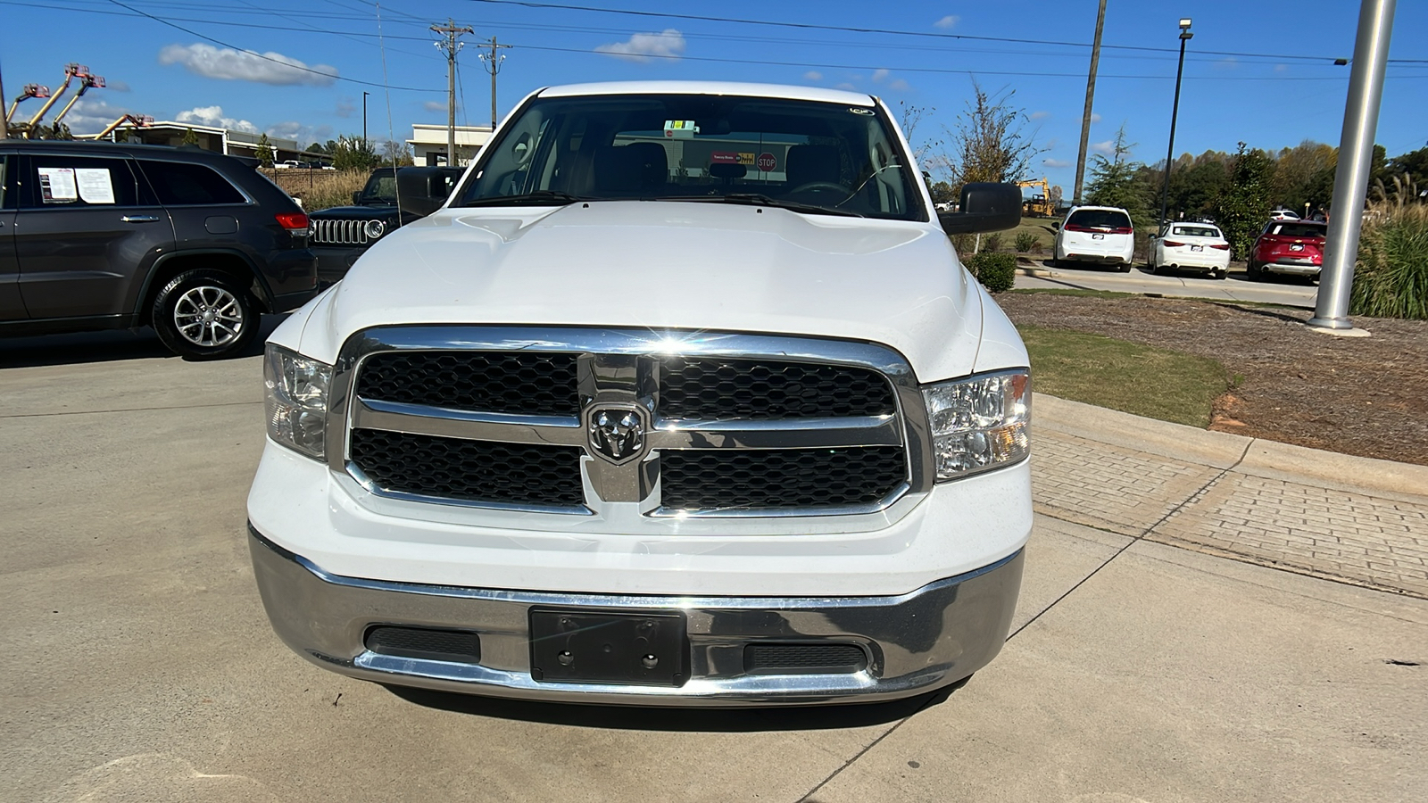 2022 Ram 1500 Classic SLT 2