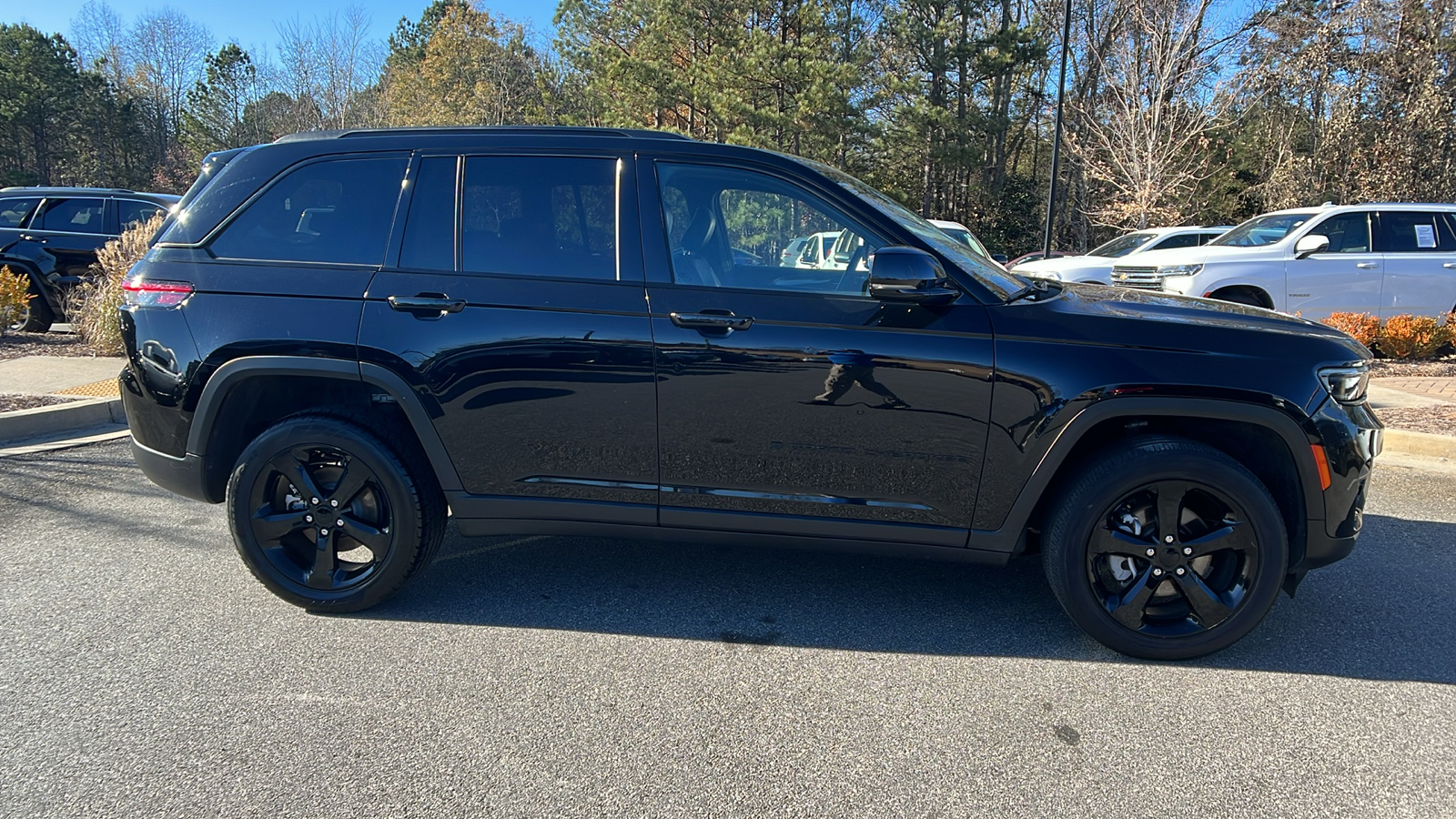 2023 Jeep Grand Cherokee Altitude 4