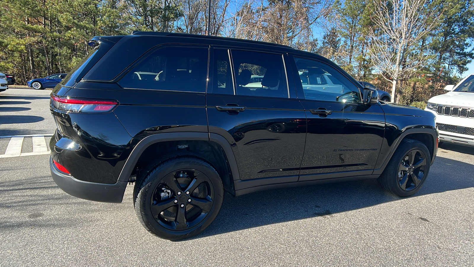 2023 Jeep Grand Cherokee Altitude 5