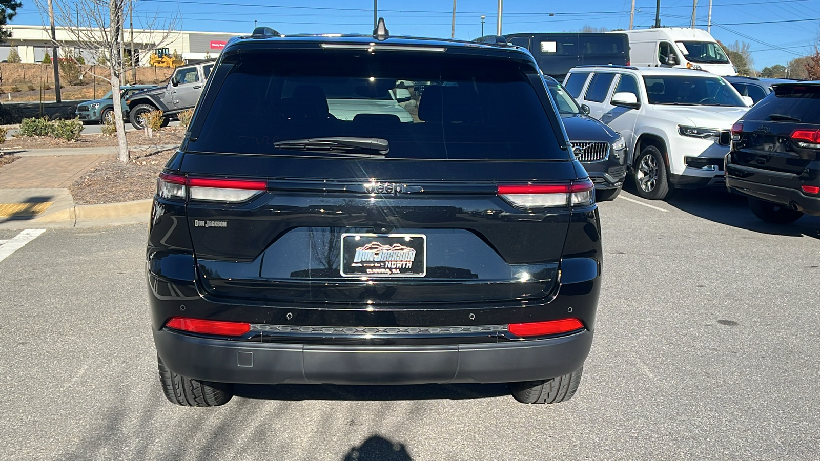 2023 Jeep Grand Cherokee Altitude 6