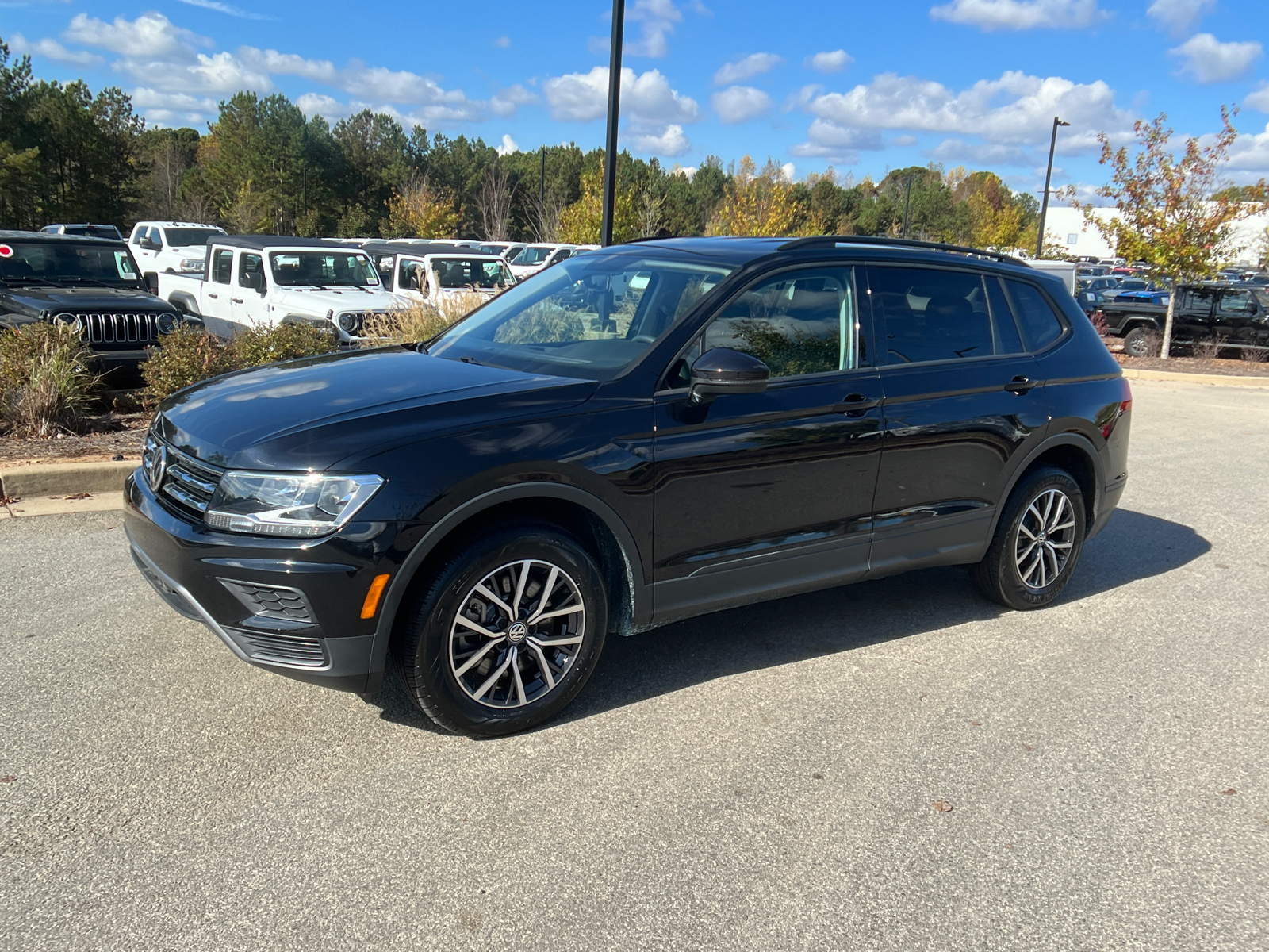 2021 Volkswagen Tiguan S 10