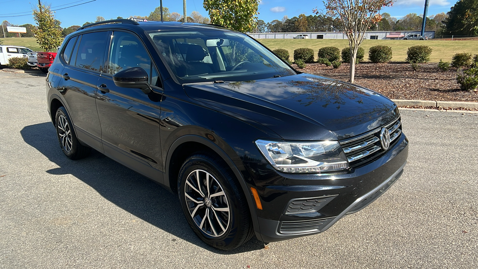 2021 Volkswagen Tiguan S 12