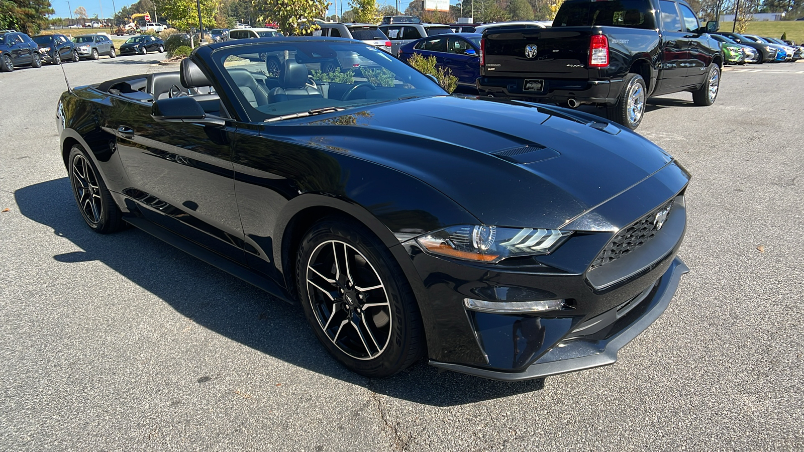 2022 Ford Mustang  3