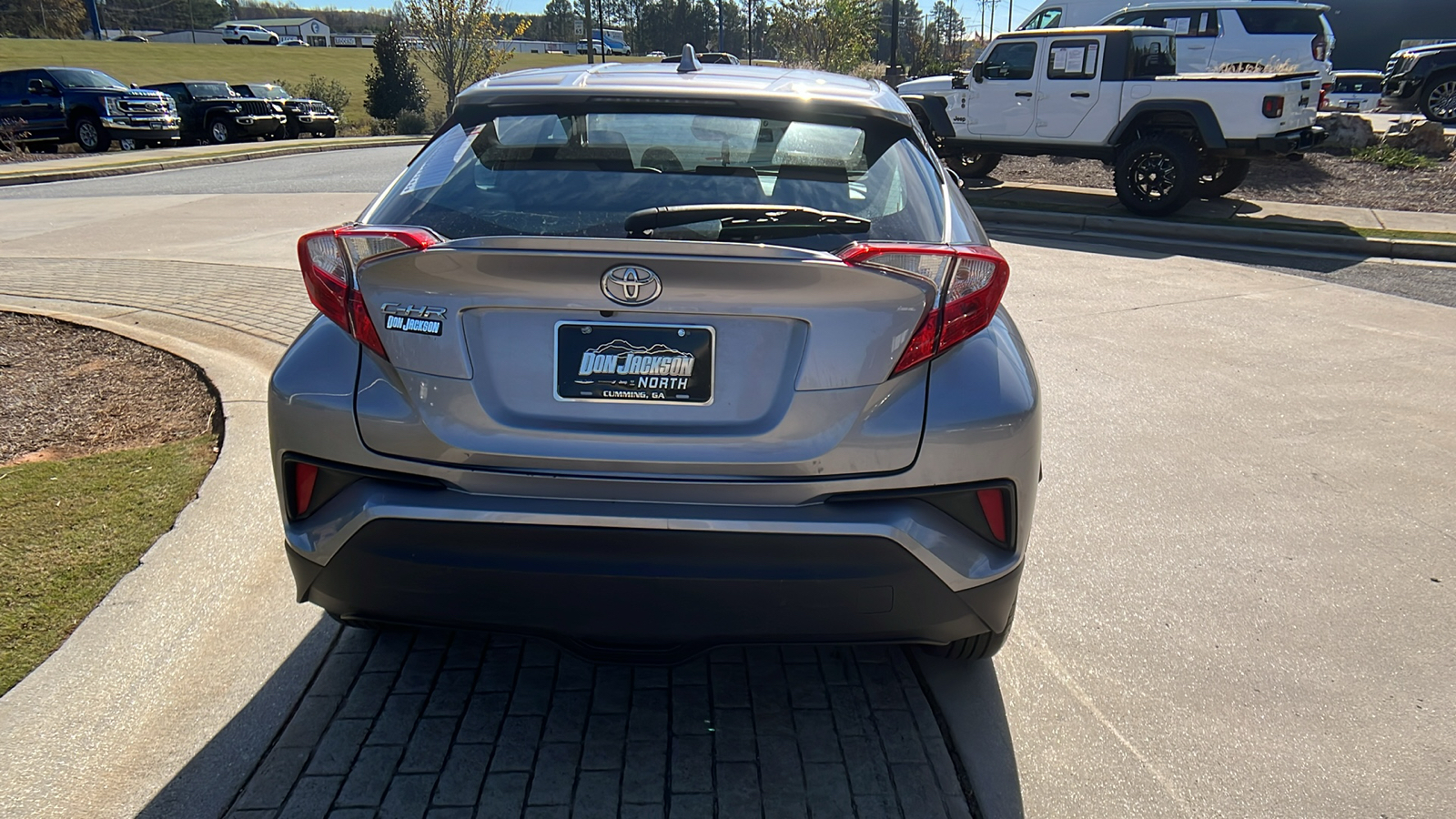 2019 Toyota C-HR LE 6