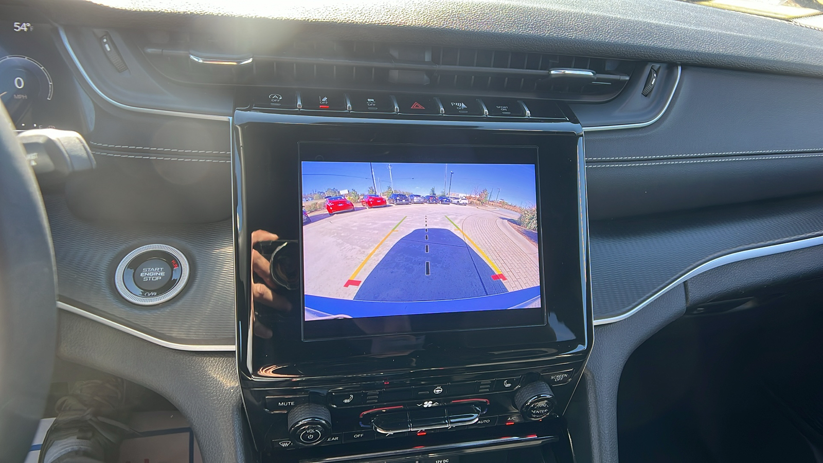 2023 Jeep Grand Cherokee L Altitude 28