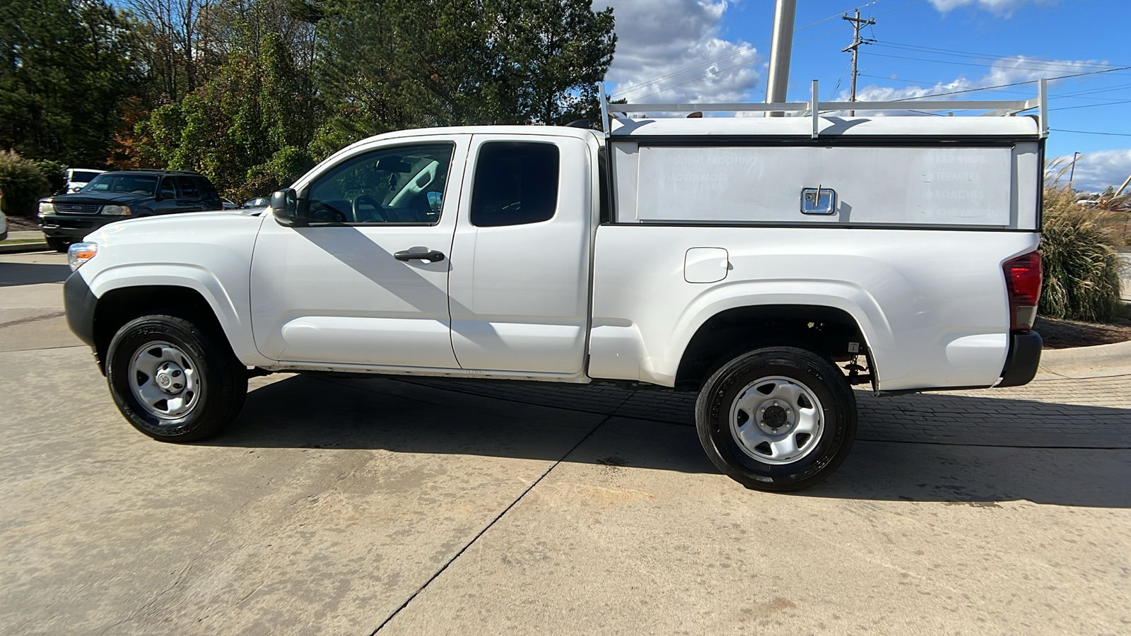 2023 Toyota Tacoma 2WD SR 8