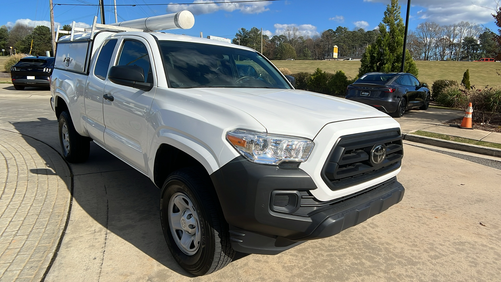 2023 Toyota Tacoma 2WD SR 3