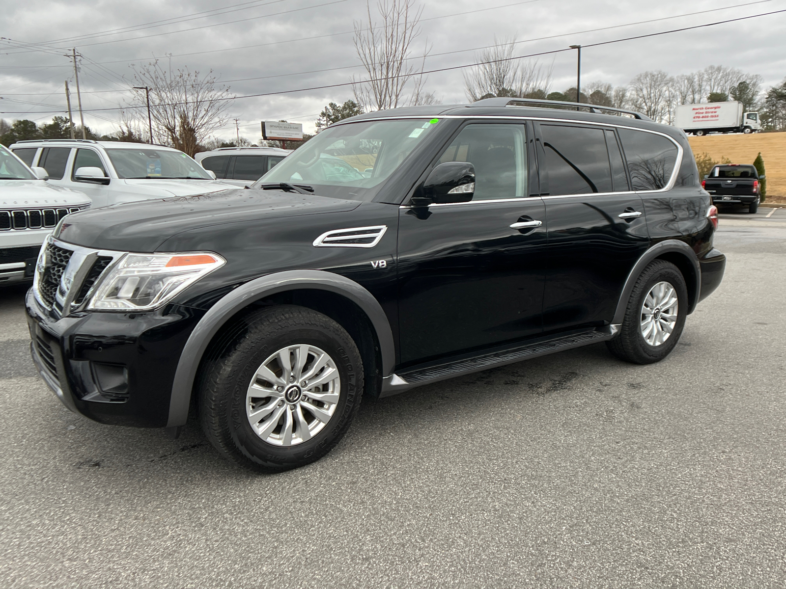 2020 Nissan Armada SV 1