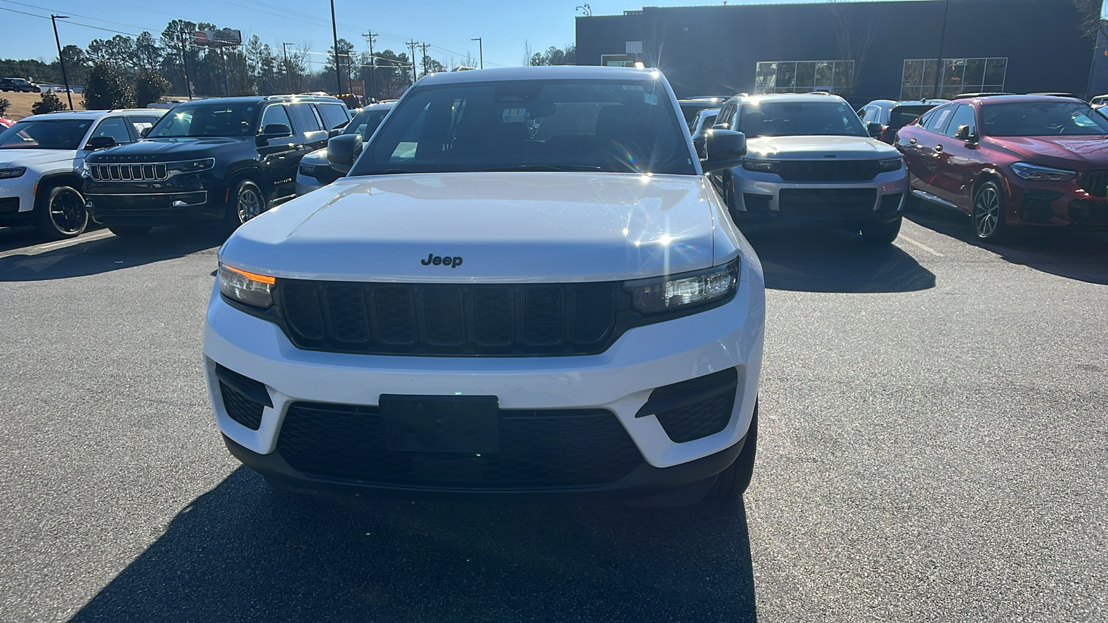 2023 Jeep Grand Cherokee Altitude 2