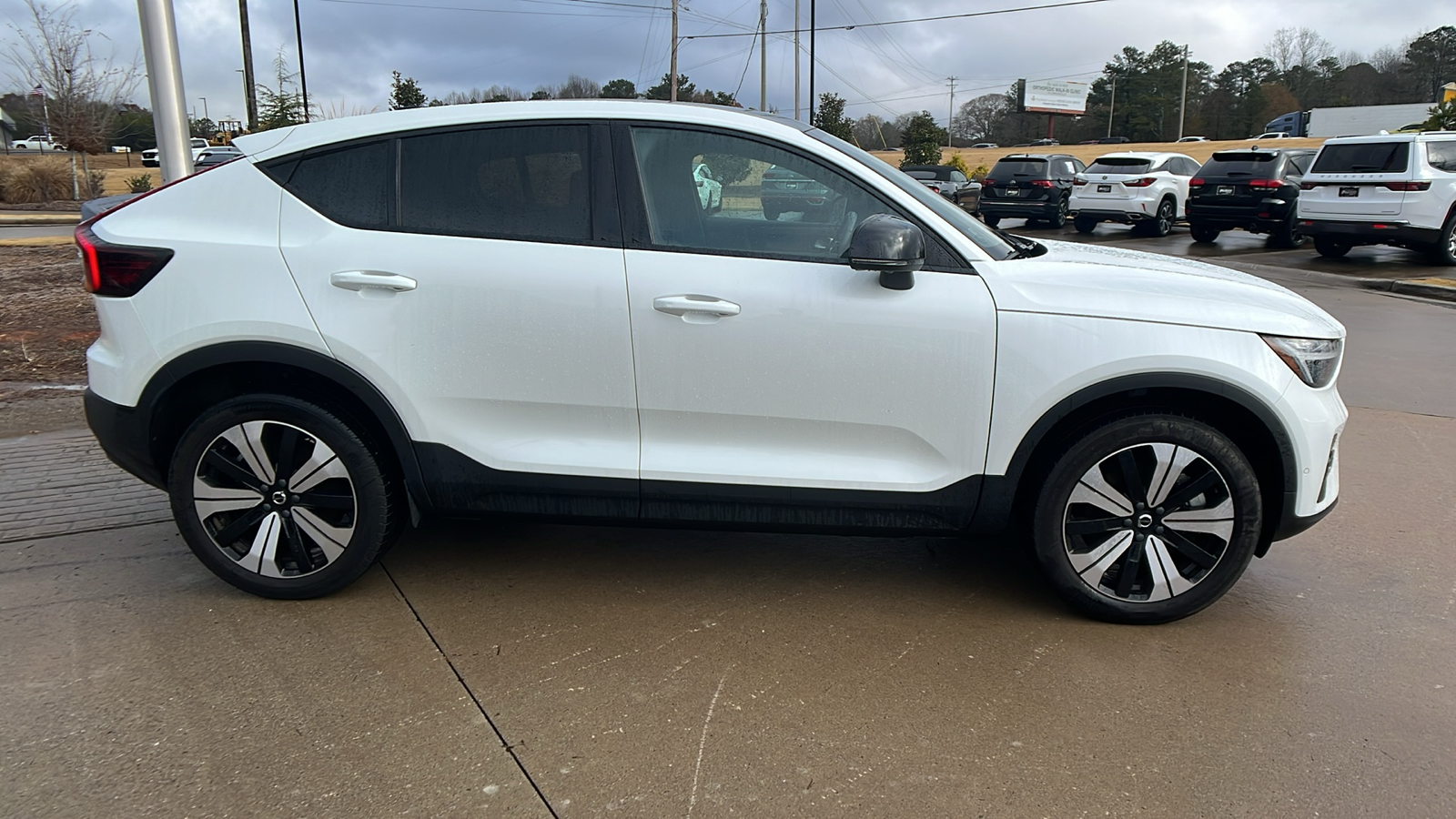 2023 Volvo C40 Recharge Pure Electric Plus 4