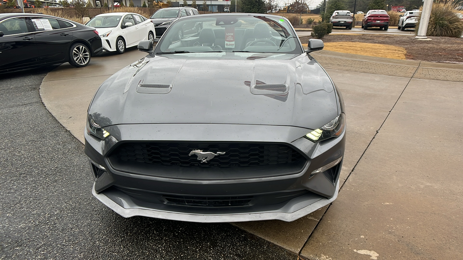 2021 Ford Mustang  2