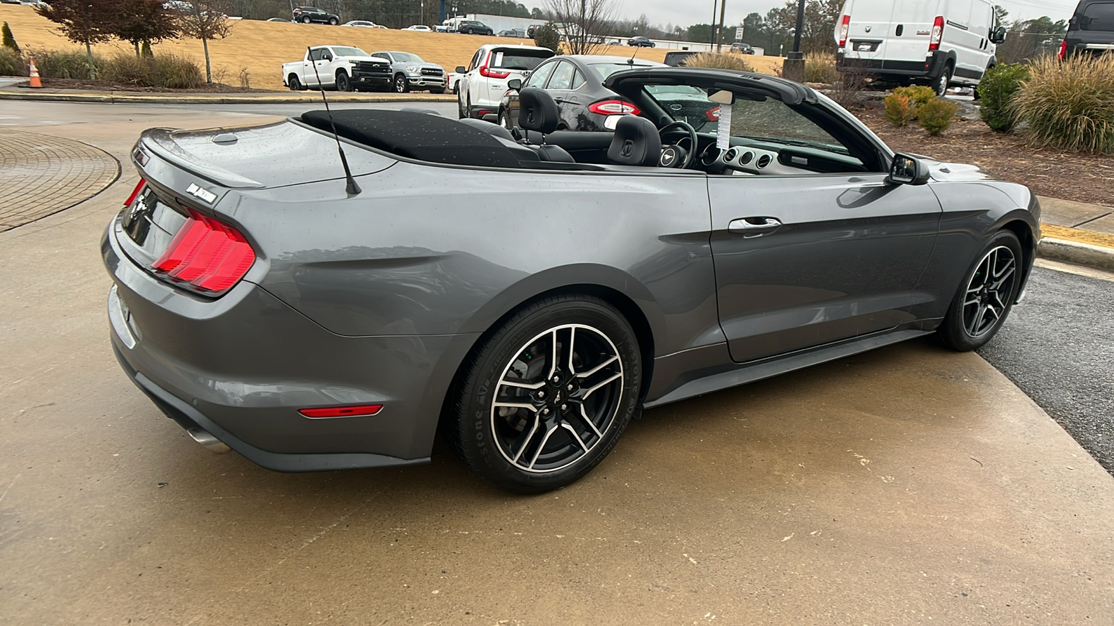 2021 Ford Mustang  5