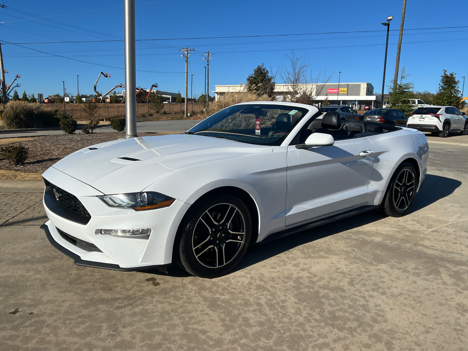 2022 Ford Mustang  1