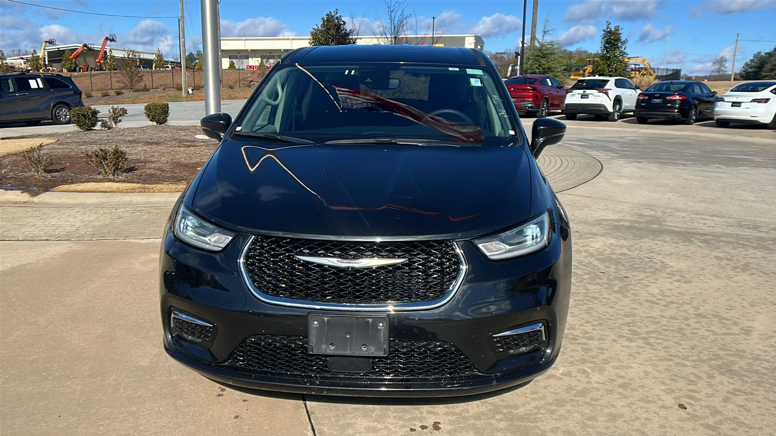 2022 Chrysler Pacifica Hybrid Touring L 2