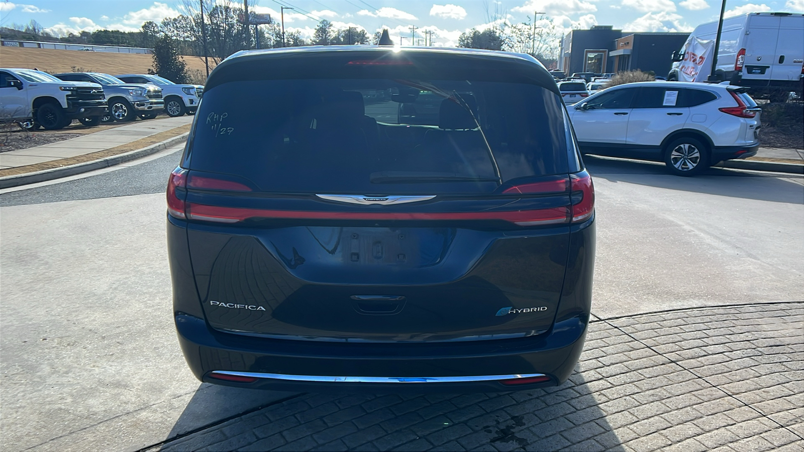 2022 Chrysler Pacifica Hybrid Touring L 6