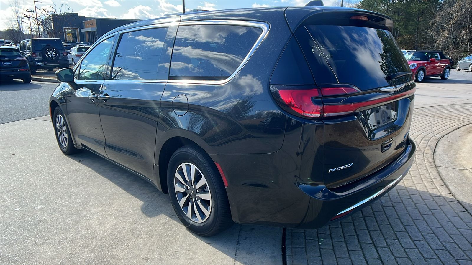 2022 Chrysler Pacifica Hybrid Touring L 7