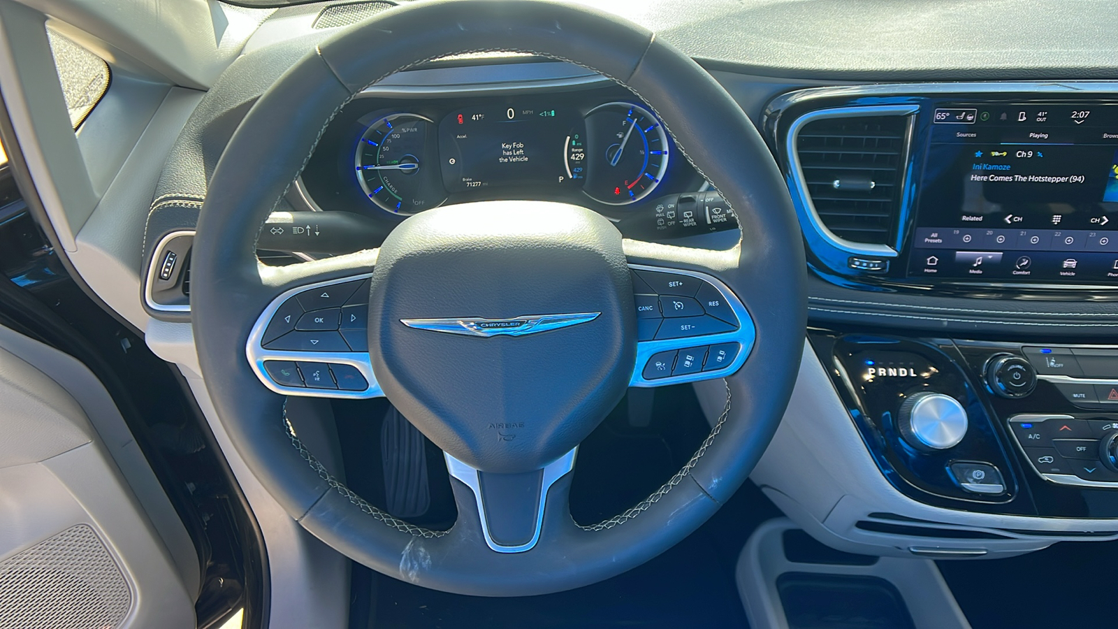 2022 Chrysler Pacifica Hybrid Touring L 20