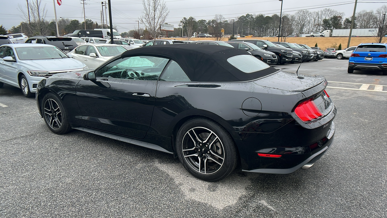 2022 Ford Mustang  8