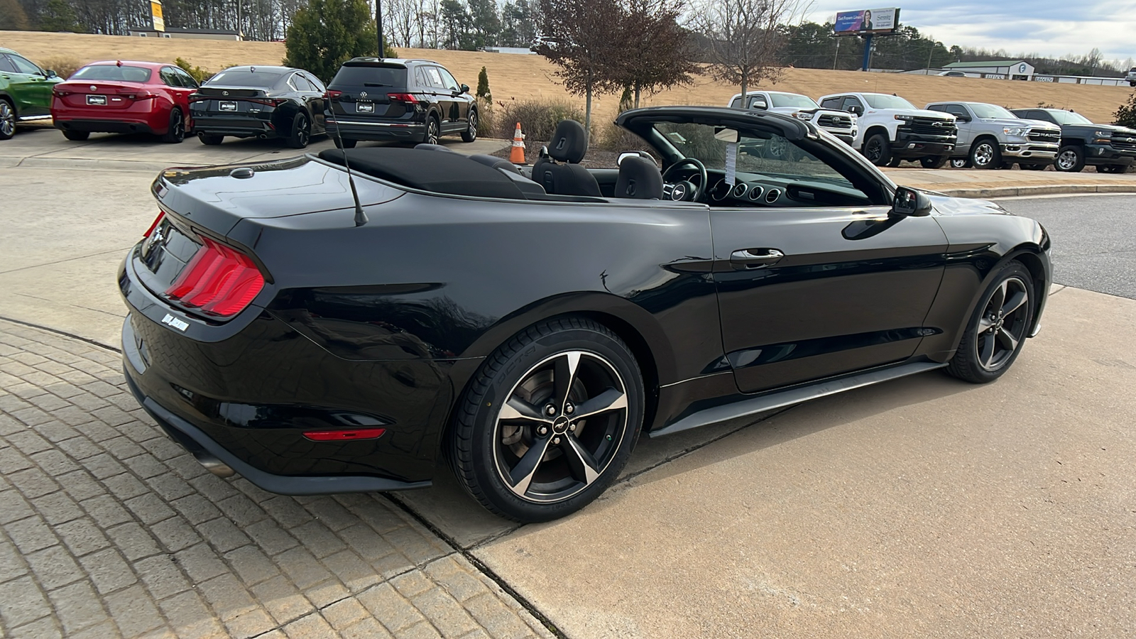 2021 Ford Mustang  5