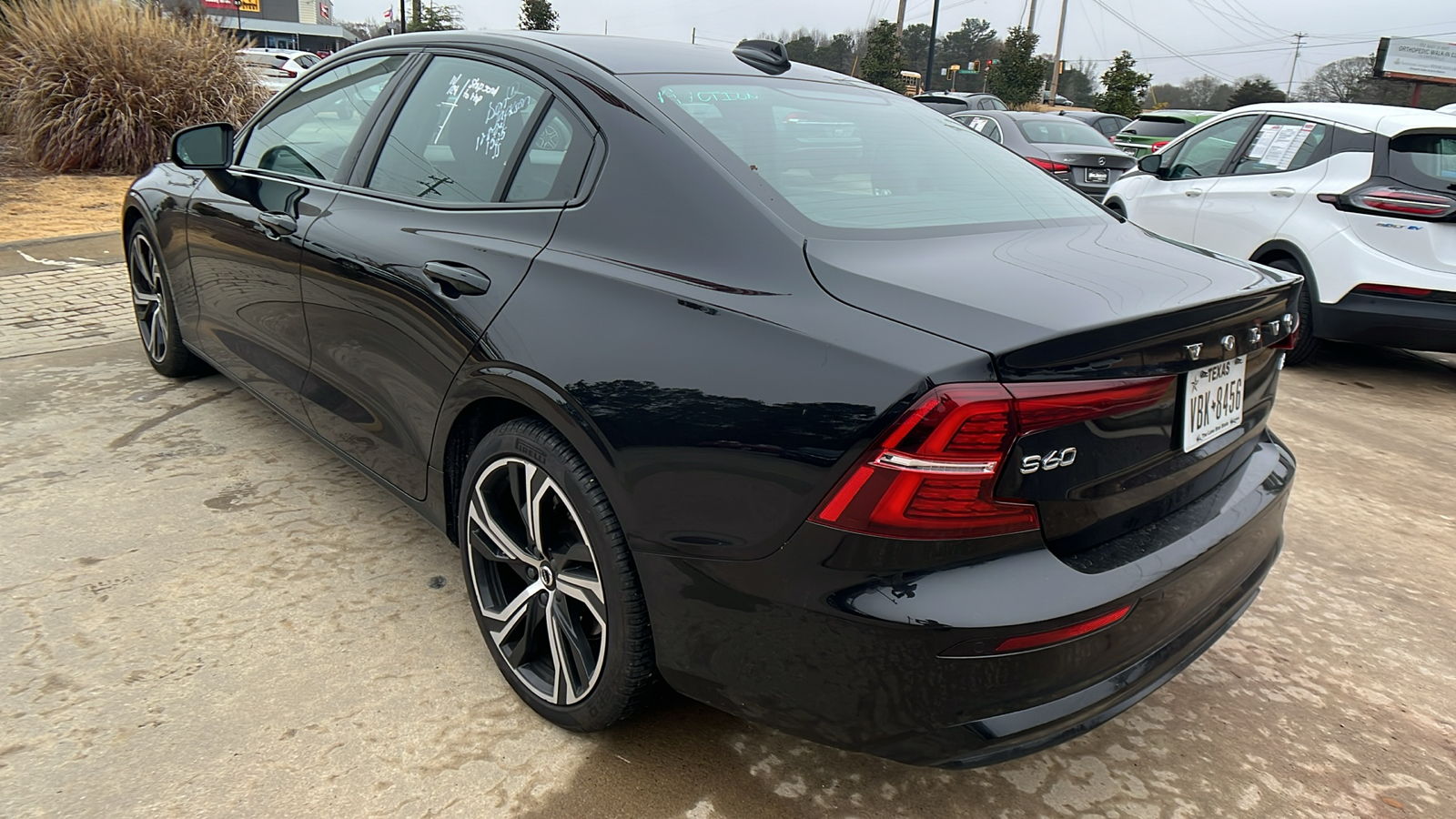 2024 Volvo S60 Core Dark Theme 7