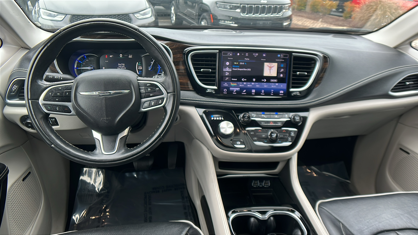 2022 Chrysler Pacifica Hybrid Limited 20