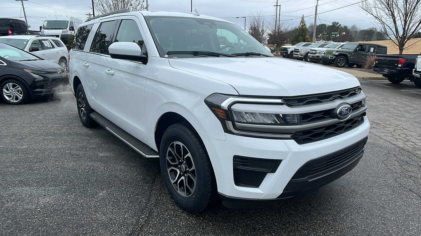 2023 Ford Expedition Max XLT 3