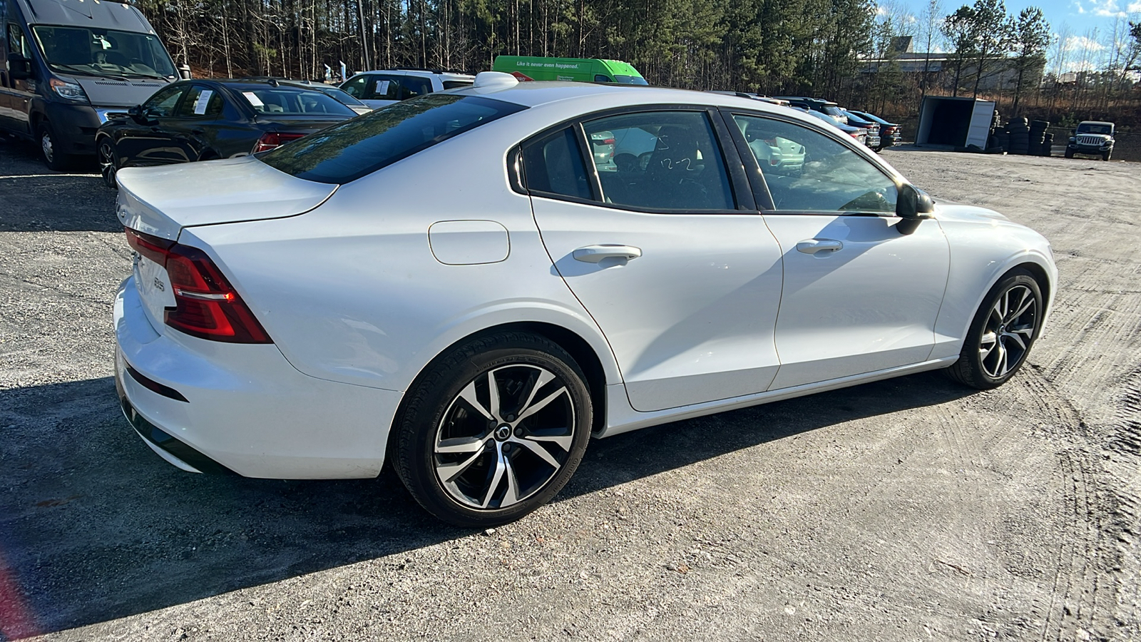 2024 Volvo S60 Core Dark Theme 5