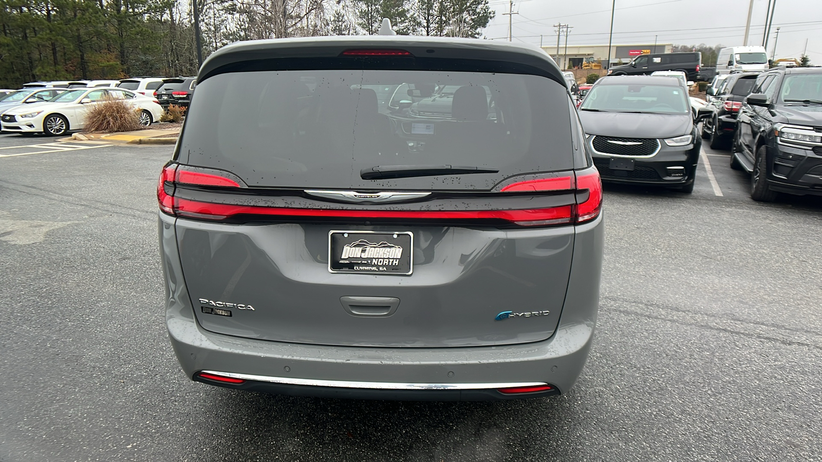 2022 Chrysler Pacifica Hybrid Touring L 6