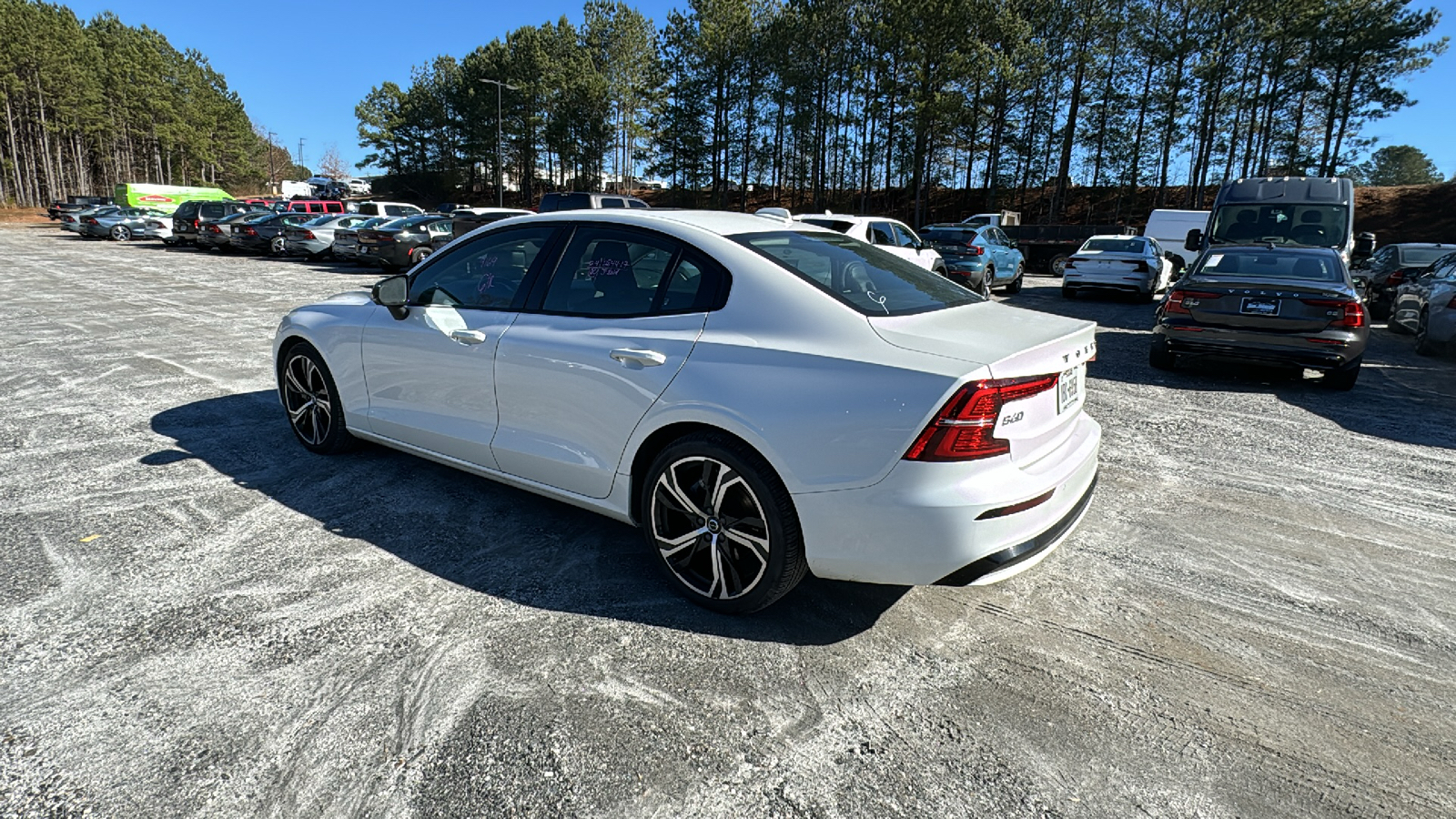 2024 Volvo S60 Core Dark Theme 5