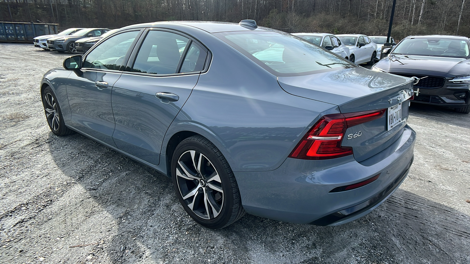 2024 Volvo S60 Core Dark Theme 7