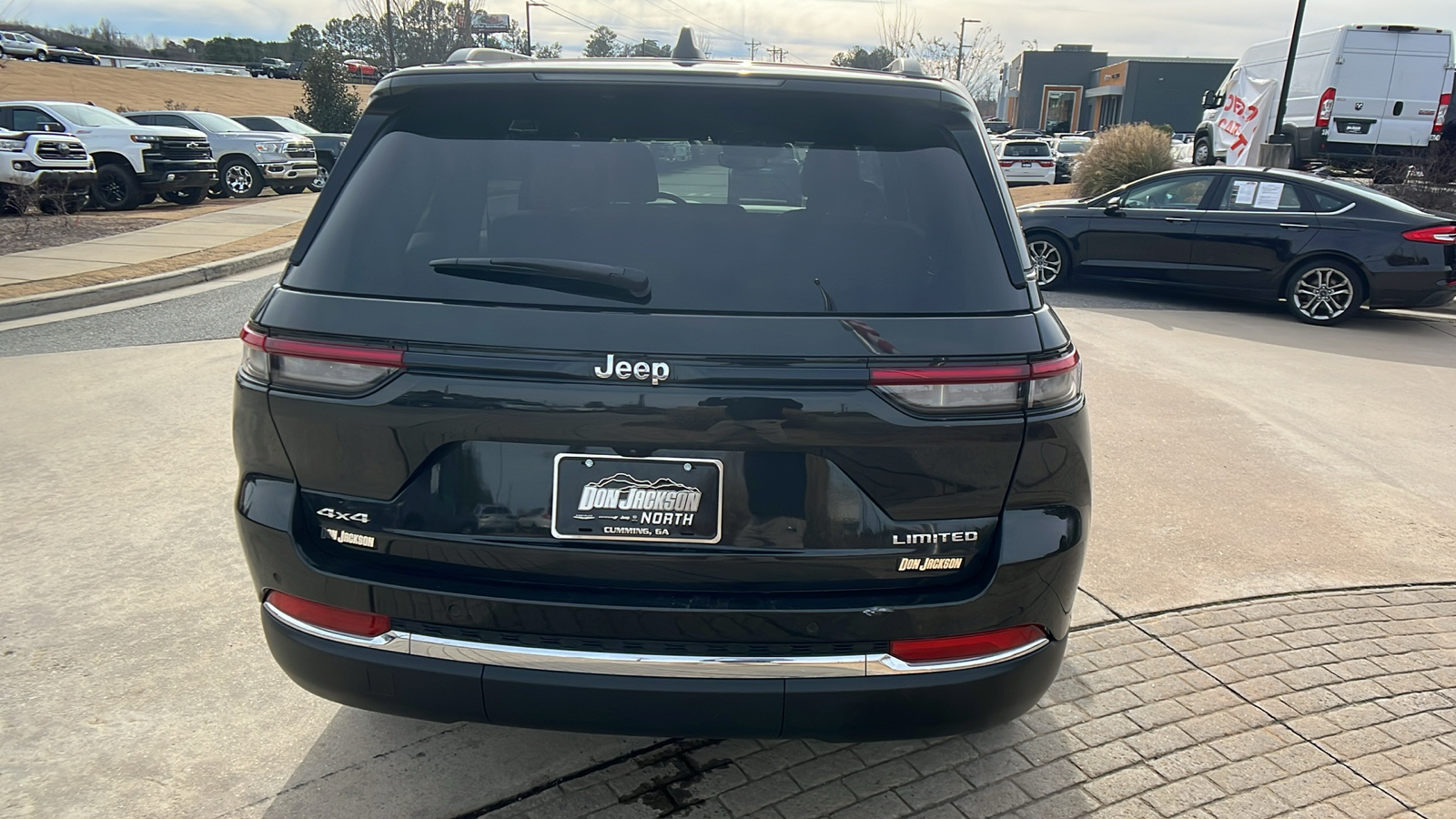 2023 Jeep Grand Cherokee Limited 6