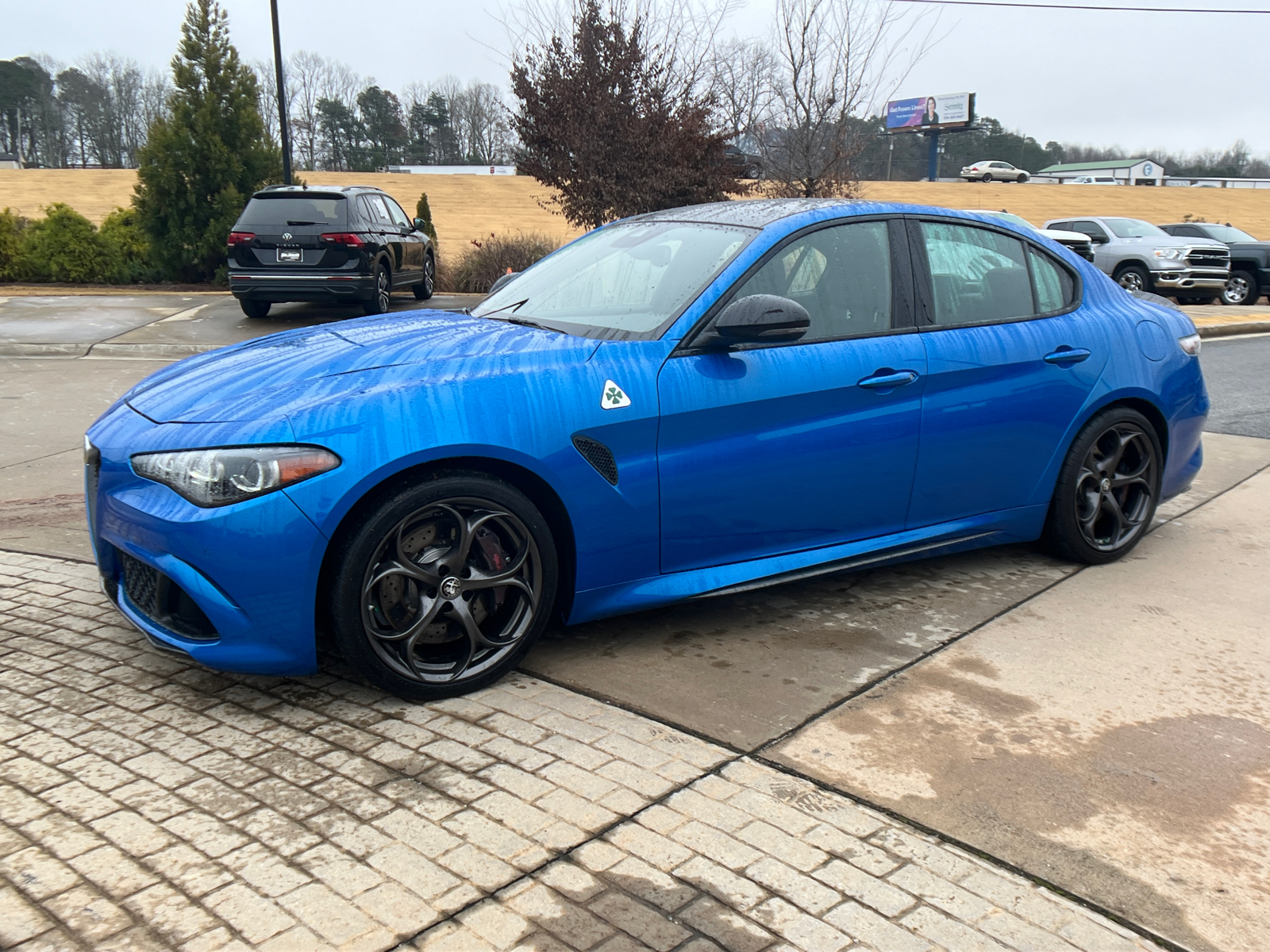 2024 Alfa Romeo Giulia Quadrifoglio 1