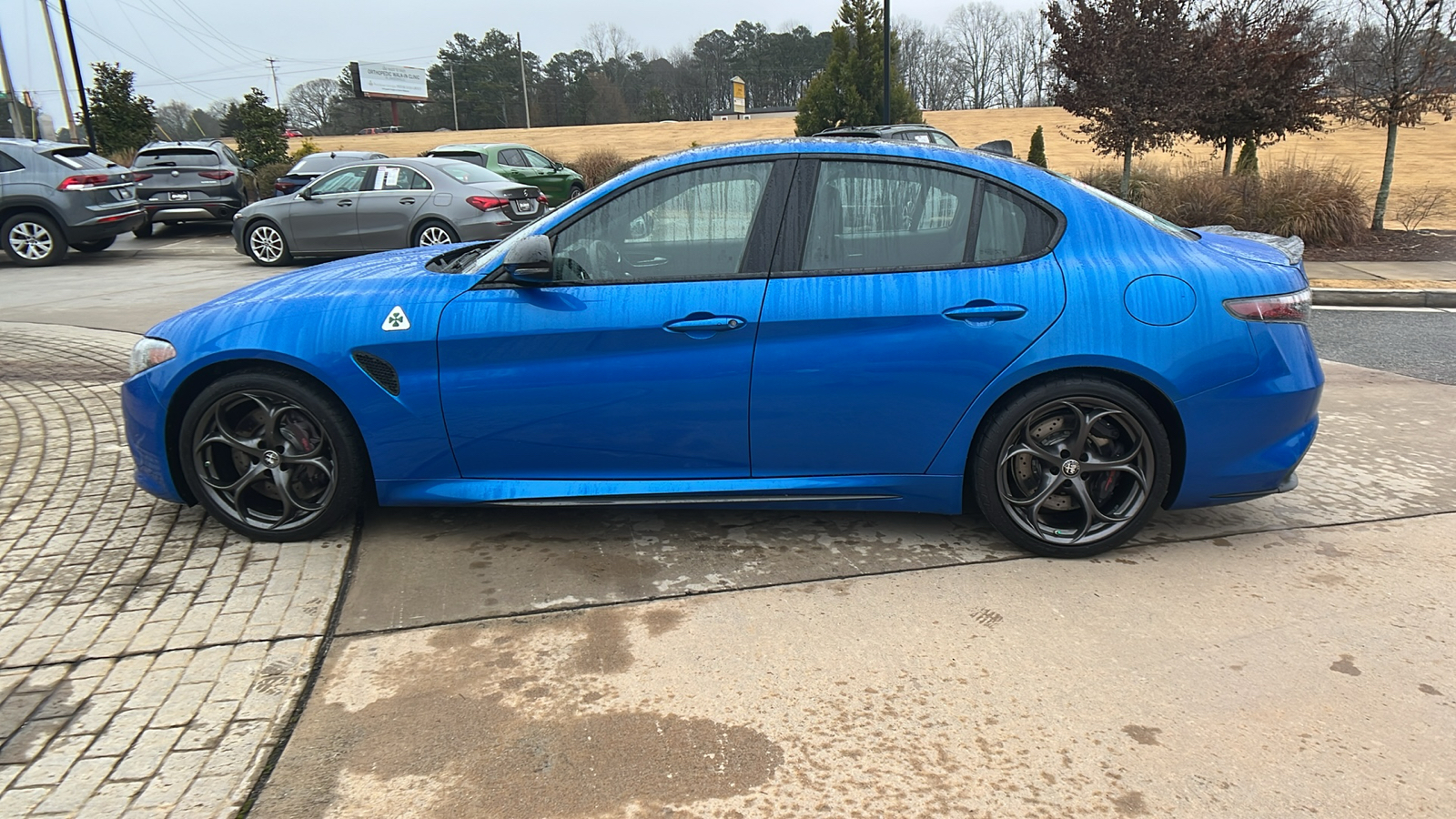 2024 Alfa Romeo Giulia Quadrifoglio 8