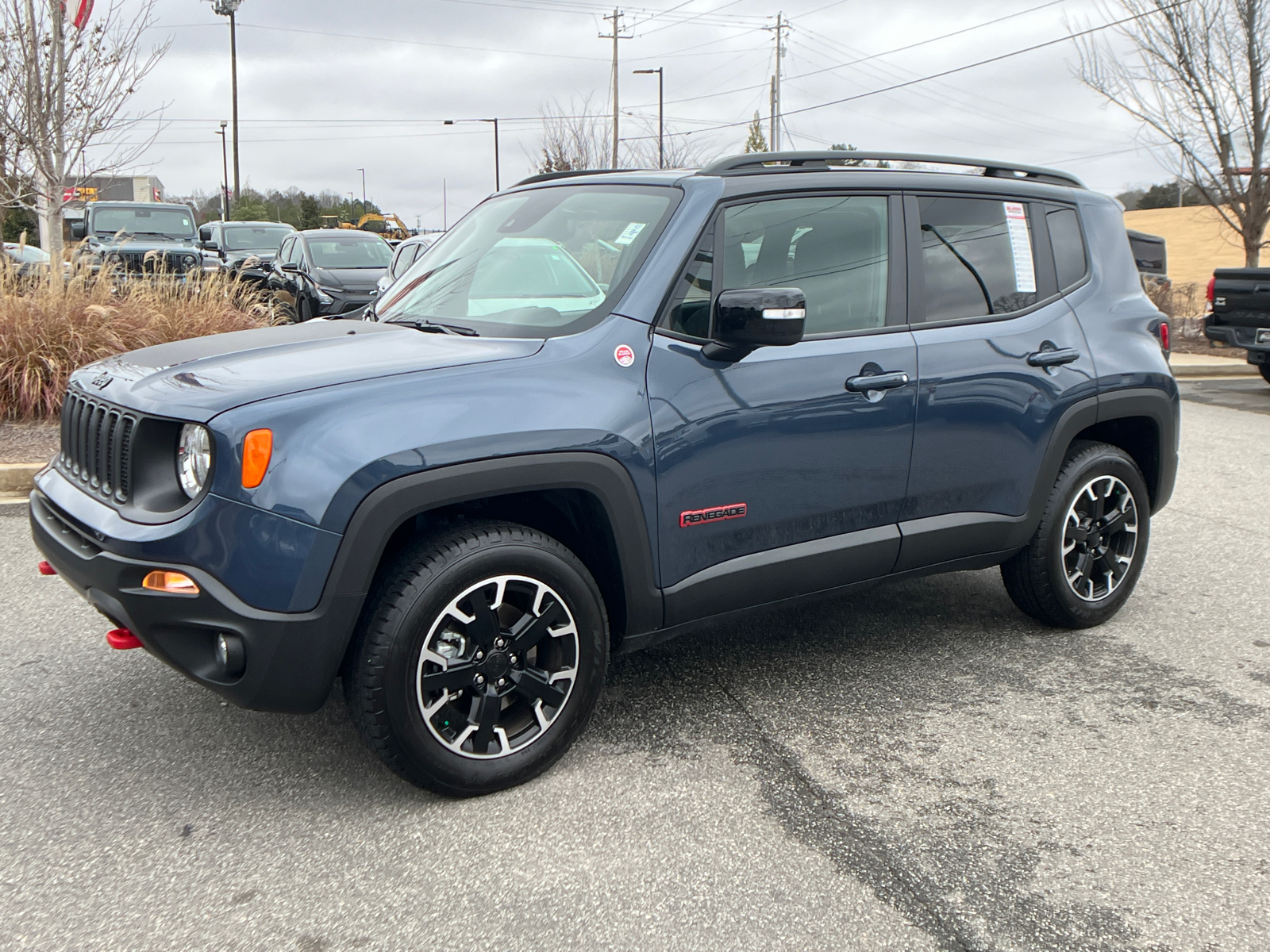 2023 Jeep Renegade Trailhawk 1