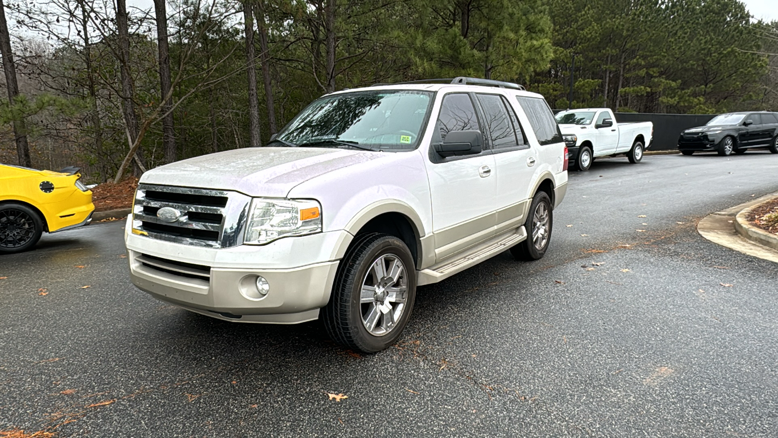 2010 Ford Expedition  1