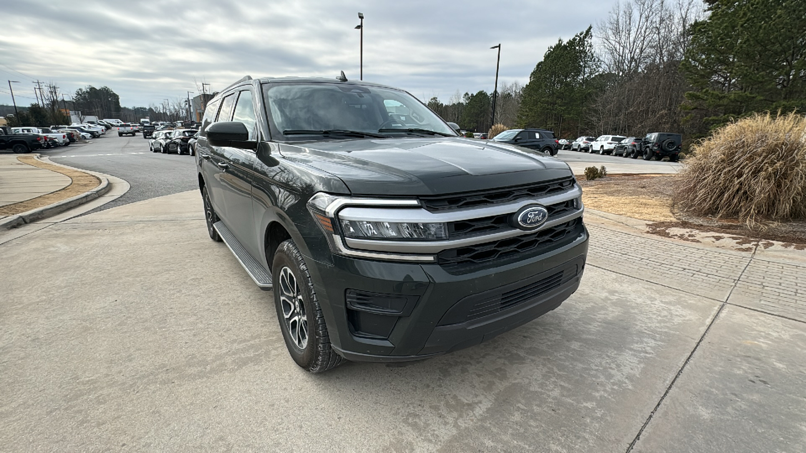 2023 Ford Expedition Max XLT 3