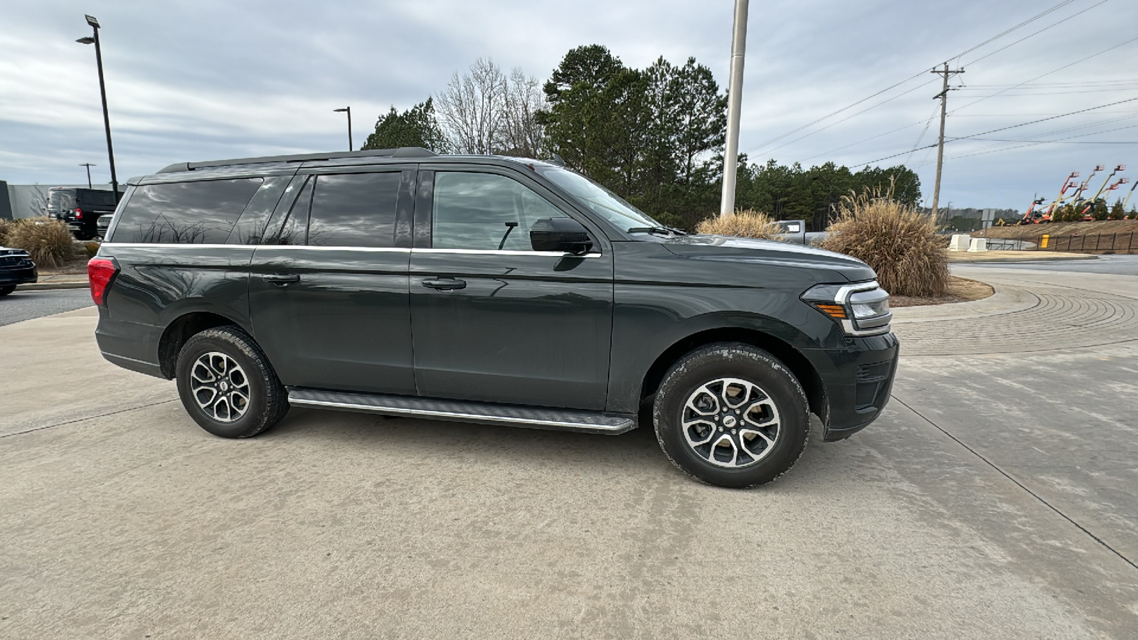 2023 Ford Expedition Max XLT 4