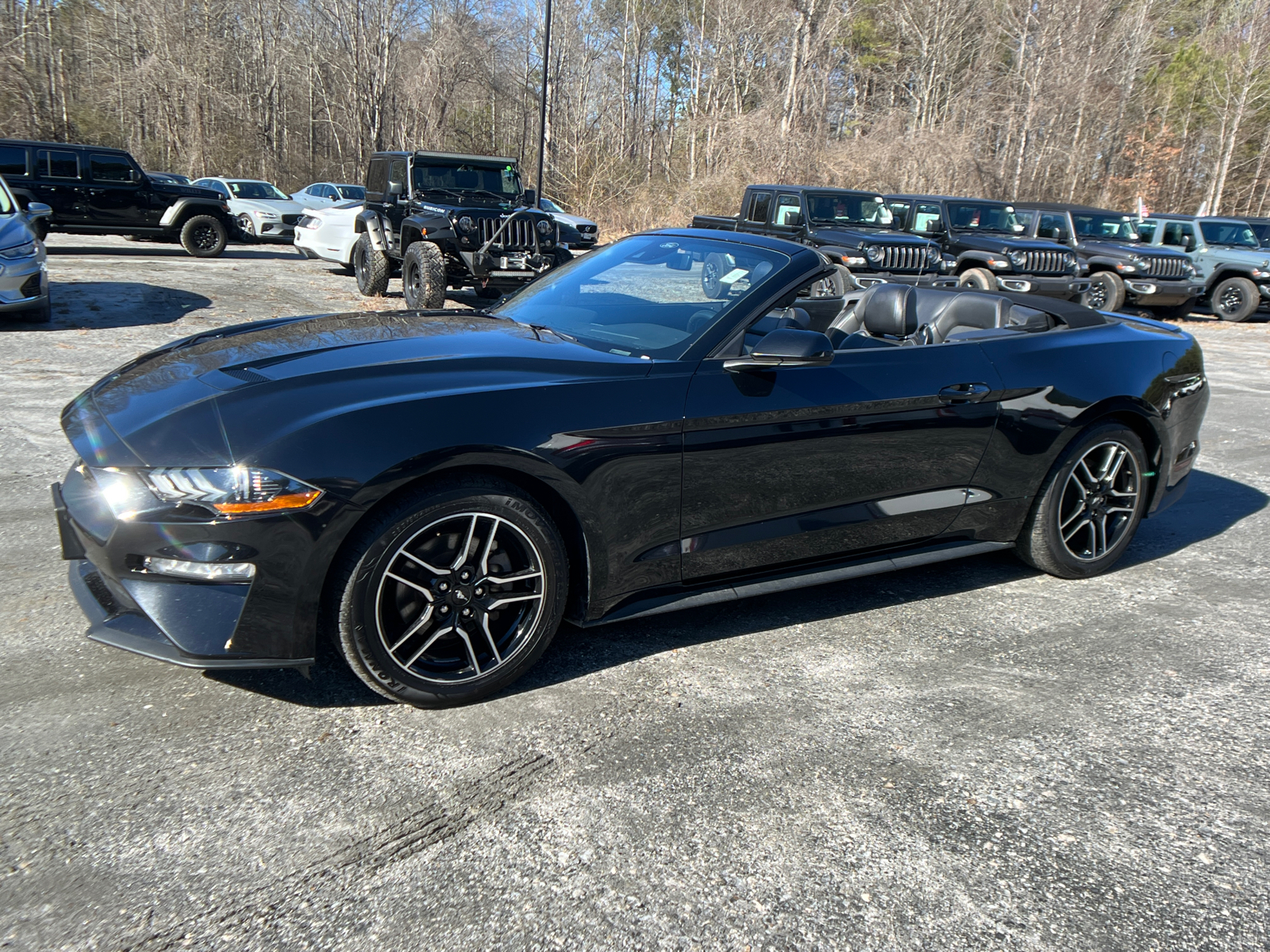 2022 Ford Mustang EcoBoost Premium 1