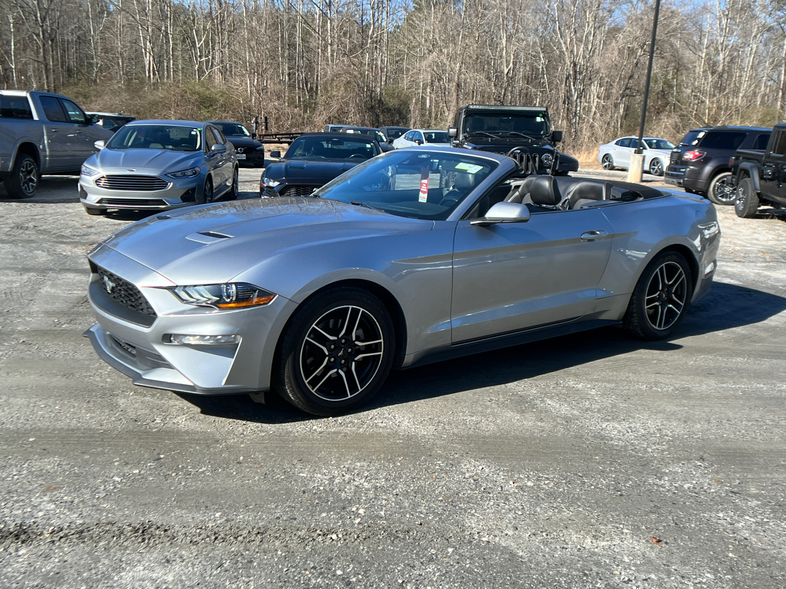 2022 Ford Mustang  1