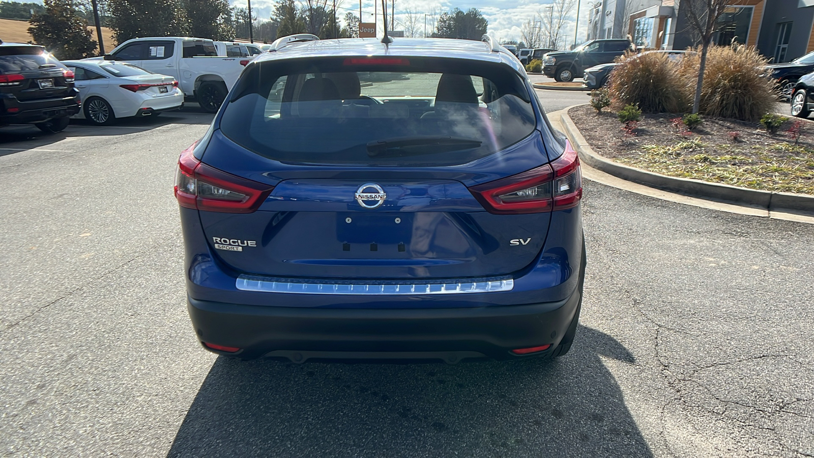 2021 Nissan Rogue Sport SV 6