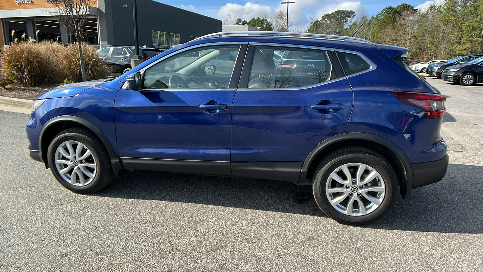 2021 Nissan Rogue Sport SV 8