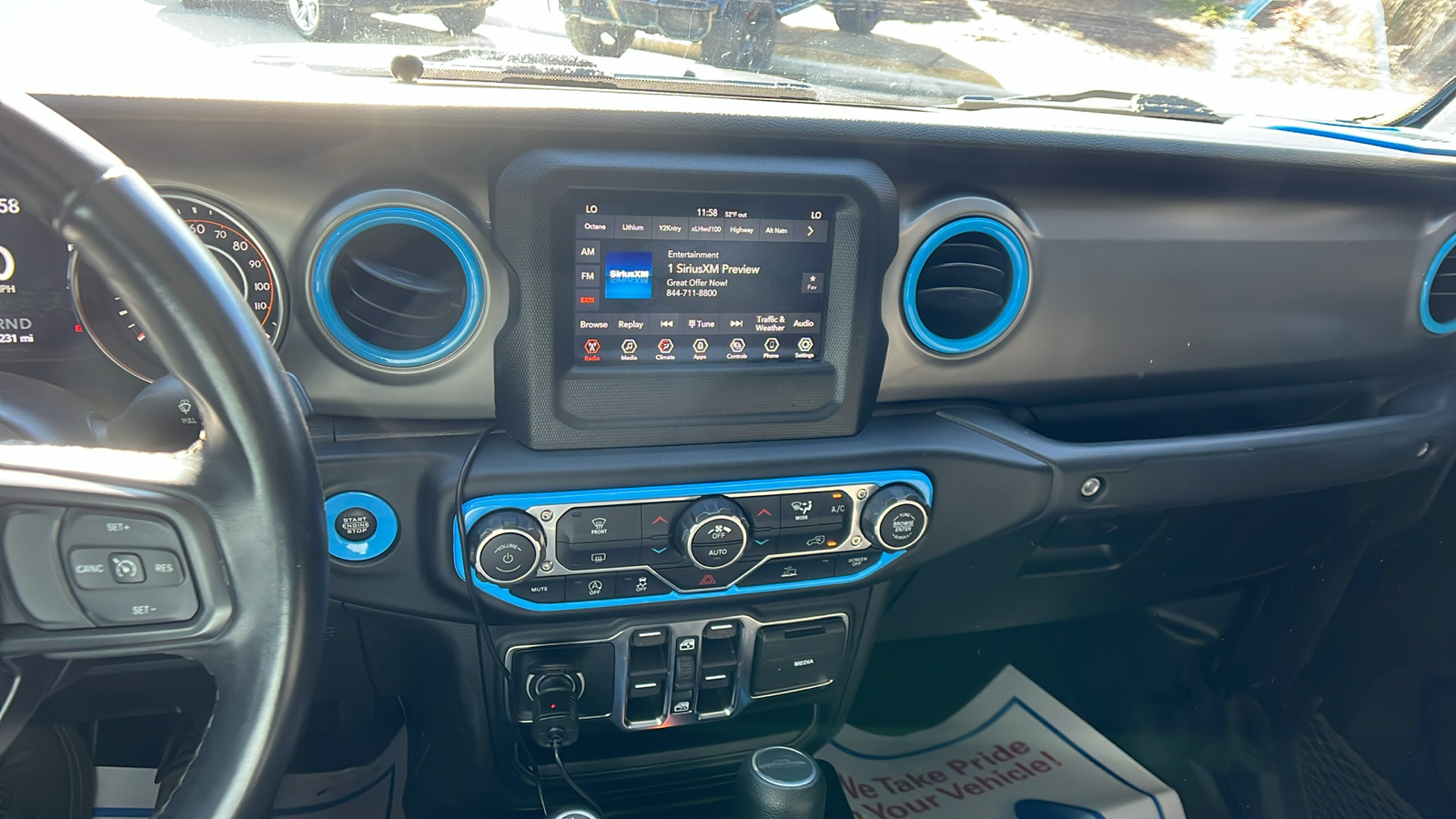 2021 Jeep Gladiator Sport S 26