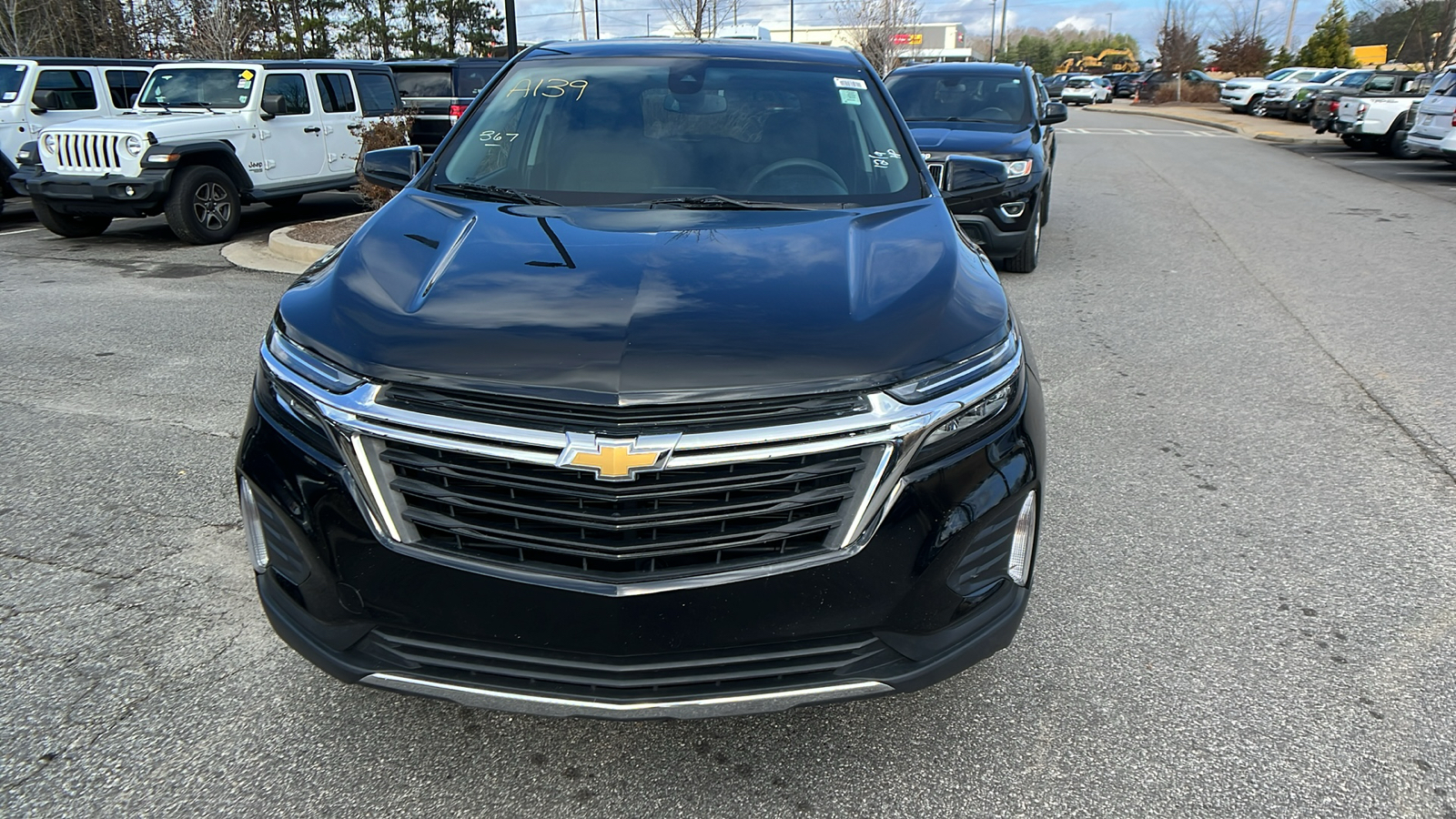 2023 Chevrolet Equinox LT 2