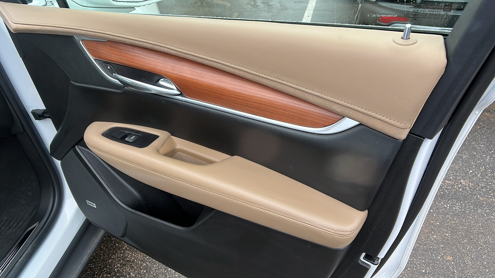 2018 Cadillac XT5 Platinum AWD 14