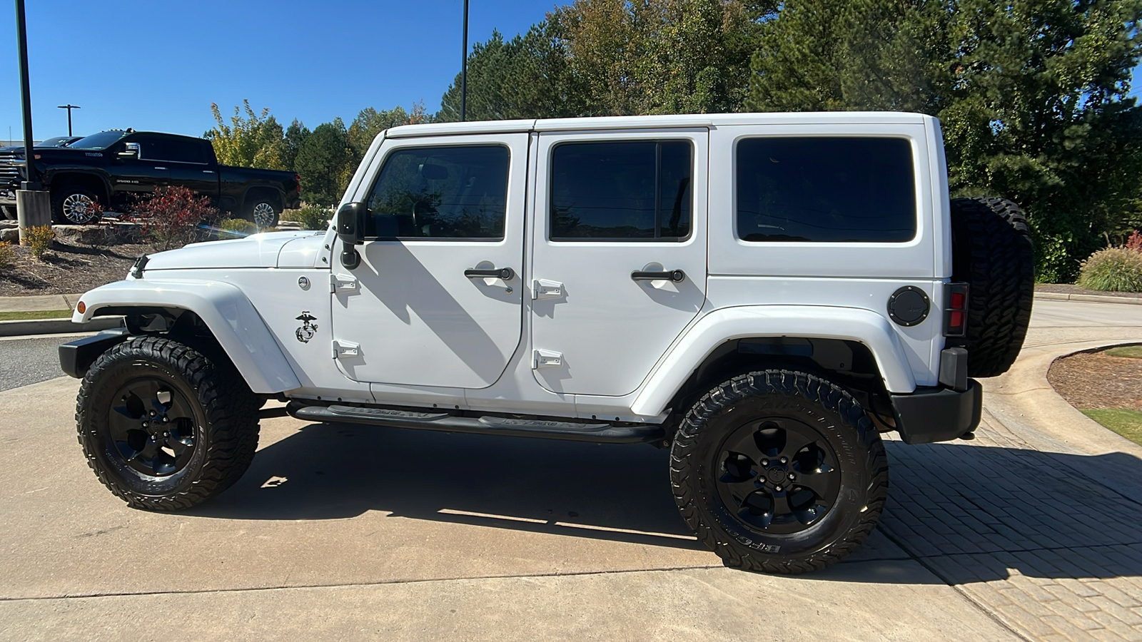 2015 Jeep Wrangler Unlimited Altitude 8