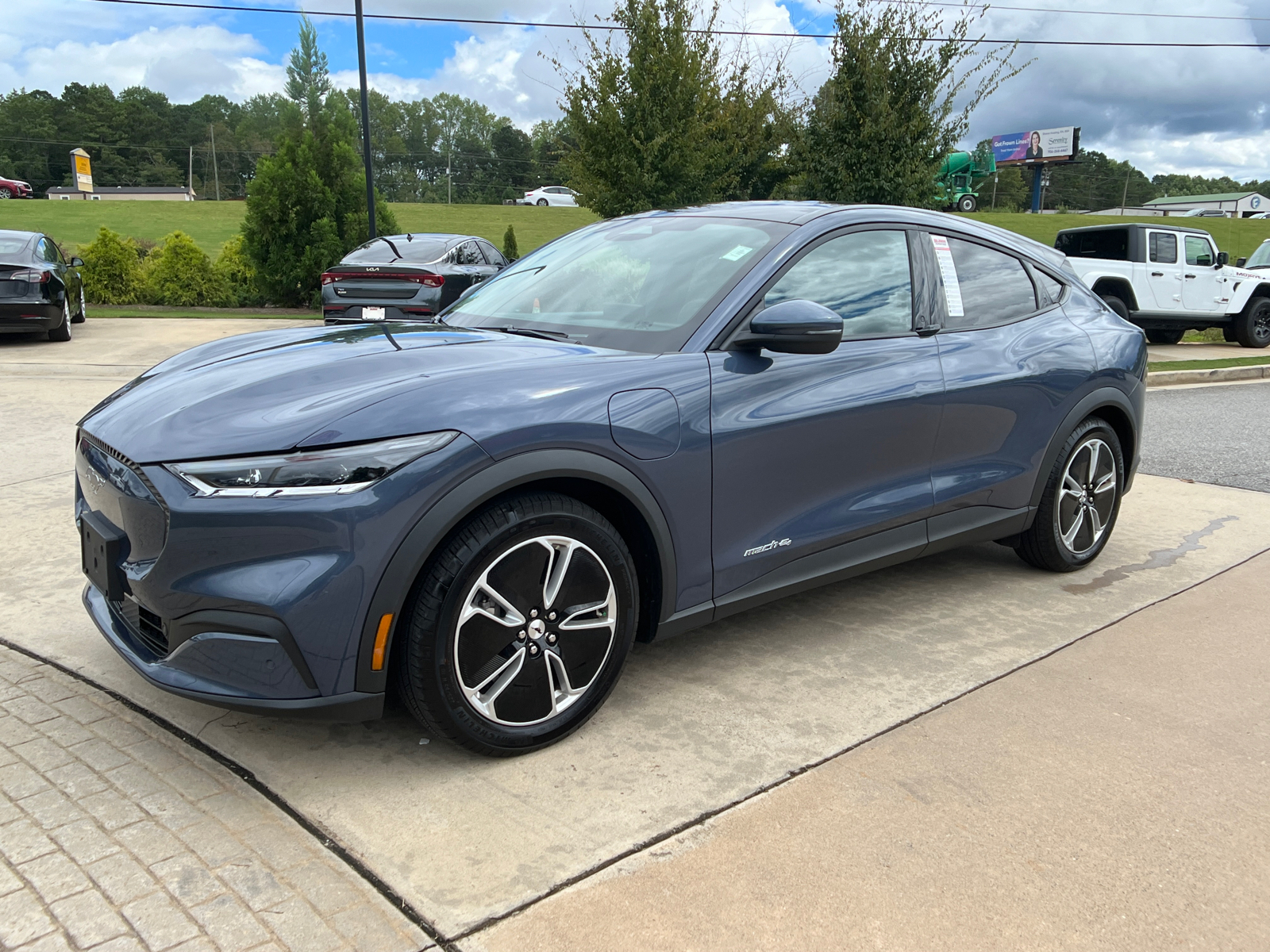 2021 Ford Mustang Mach-E Select 1