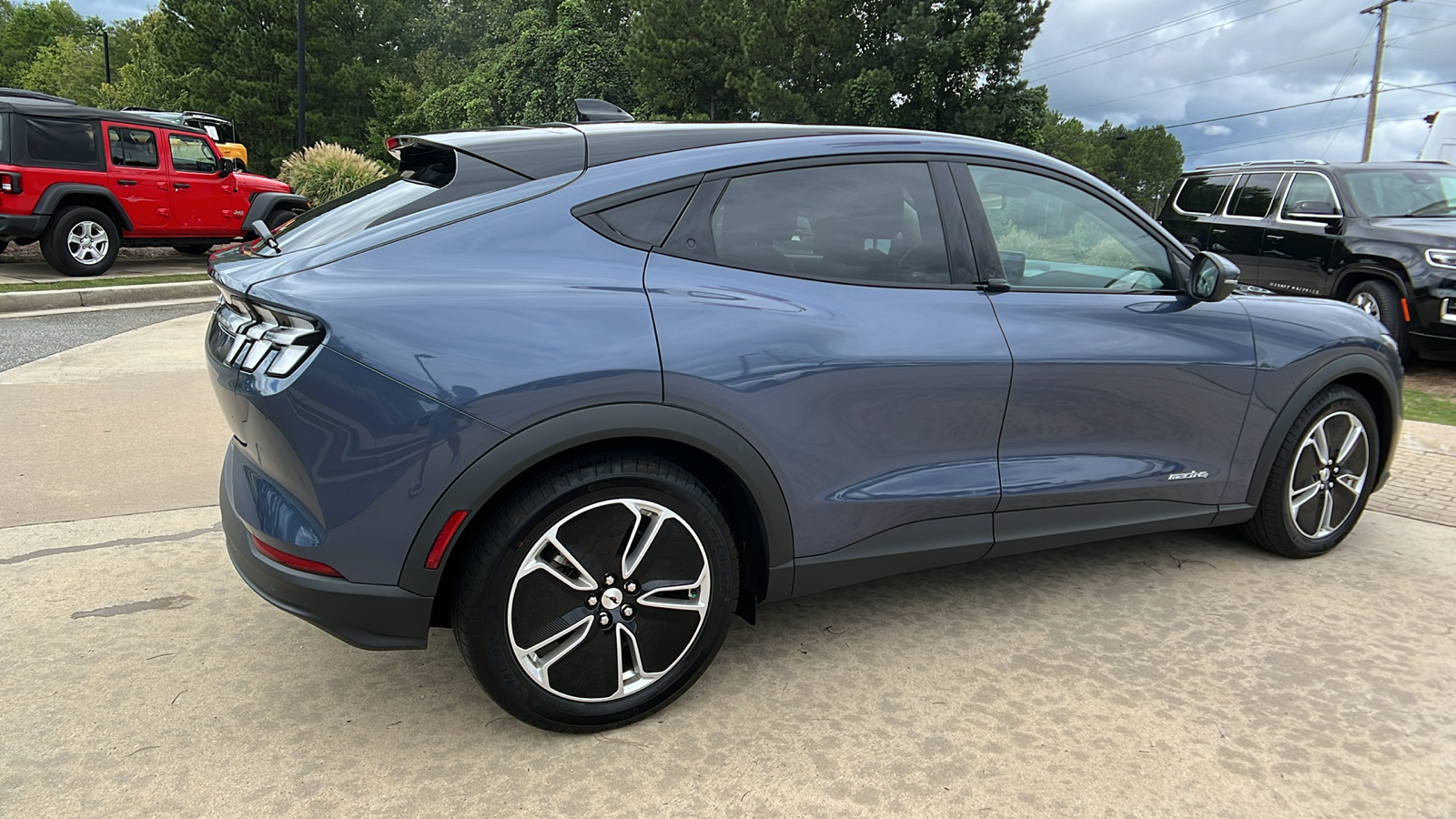 2021 Ford Mustang Mach-E Select 5