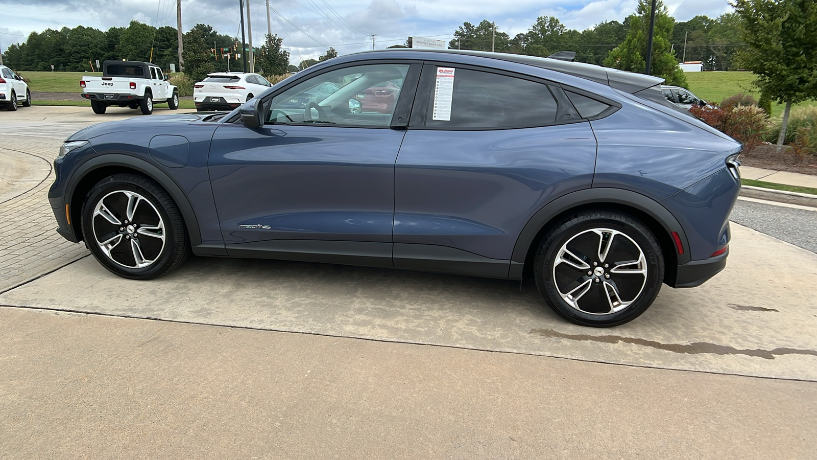 2021 Ford Mustang Mach-E Select 8