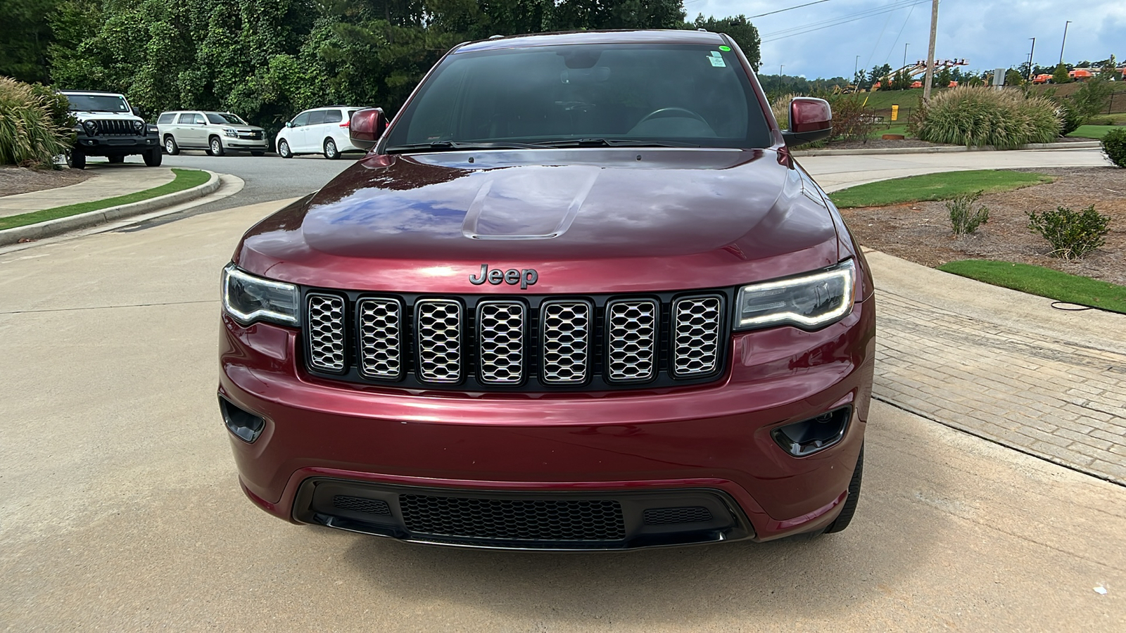 2020 Jeep Grand Cherokee Altitude 2